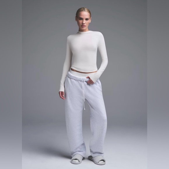 SKIMS Tops - SKIMS Cotton Jersey Long Sleeve T-Shirt